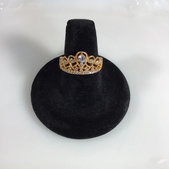 Jewelry - Sparkling Tiara Cubic Zirconia Gold Fashion Ring - Size 11